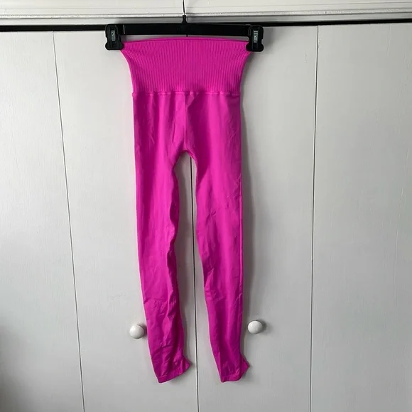 FP Movement Hot Pink Leggings XS/S - Picture 1 of 5